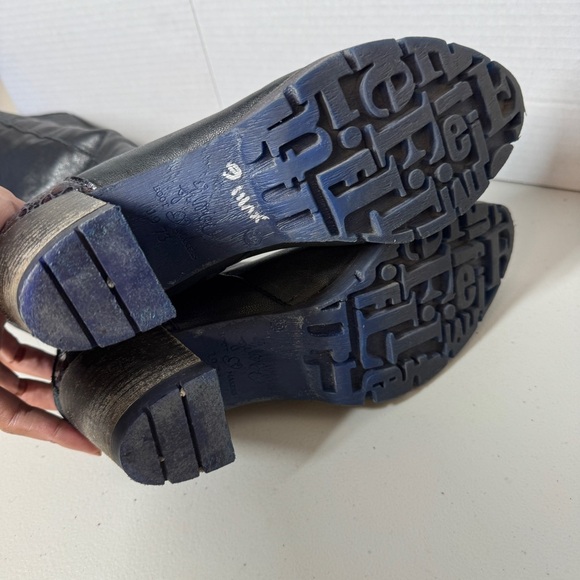 Anthropologie Felmini Black Leather Block Heel Red Detail Tall Boots Size 39 - Picture 10 of 16